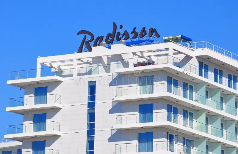 Radisson до